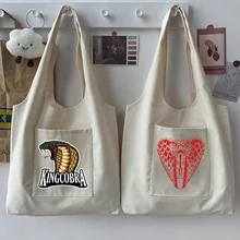 Fashion Woman Bag Trendy Shopping Bag Commuter Bag Reusable Tote Bag Punk Cobra Pattern Printed Beige Casual Bag Large Capacity
Fashion Woman Bag Trendy Shopping Bag Commuter Bag Reusable Tote Bag Punk Cobra Pattern Printed Beige Casual Bag Large Capacity