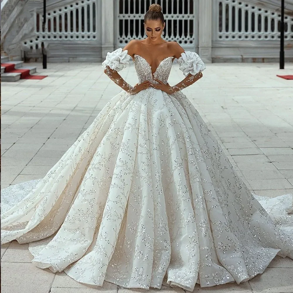 Dubai Luxury Sequins Ball Gown Wedding Dresses For Women V Neck Sleeveless Bridal Gowns With Remove Sleeves Vestidos De Novia
Dubai Luxury Sequins Ball Gown Wedding Dresses For Women V Neck Sleeveless Bridal Gowns With Remove Sleeves Vestidos De Novia
