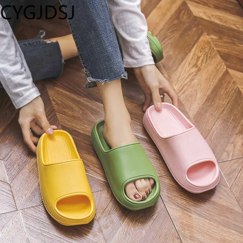 Slippers Luxury Designer Summer Slippers Slides for Men Unisex Summer Shoes Men Beach Slippers Platform Shoes Chaussures Homme
Slippers Luxury Designer Summer Slippers Slides for Men Unisex Summer Shoes Men Beach Slippers Platform Shoes Chaussures Homme