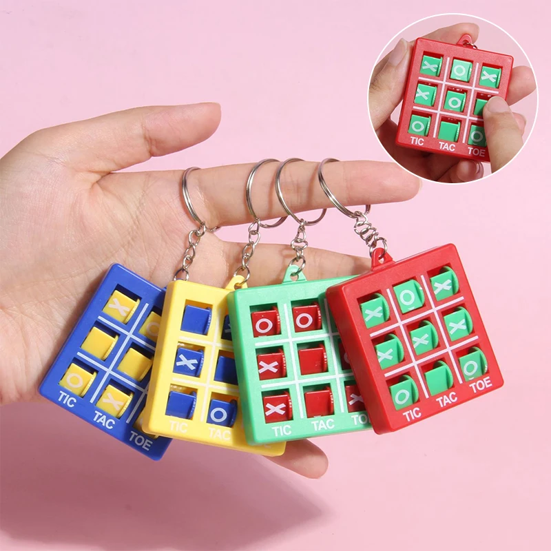 1Pc Mini Interest Tic-tac-toe Game Keychain Pendant Puzzle Decompress XO Spin Chess Game Children's Toys
1Pc Mini Interest Tic-tac-toe Game Keychain Pendant Puzzle Decompress XO Spin Chess Game Children's Toys