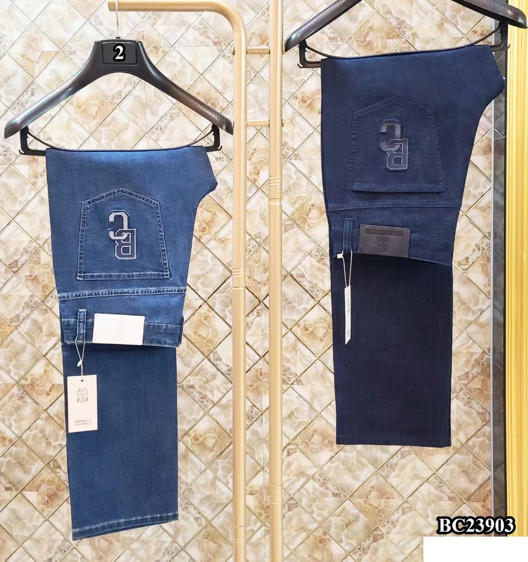 BILLIONAIRE OECHSLI Jeans Cotton thin men 2023 spring summer new comfort zipper embroidery outdoor high quality big size 31-40
BILLIONAIRE OECHSLI Jeans Cotton thin men 2023 spring summer new comfort zipper embroidery outdoor high quality big size 31-40