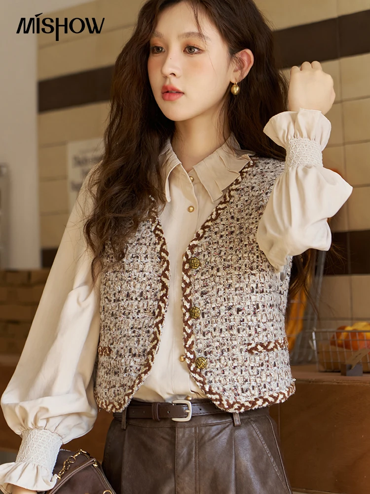 MISHOW Tweed Vest Jacket for Women 2023 Autumn Winter Korean Fashion V Neck Single-breasted Retro Waistcoat Outerwear MXC47W0087
MISHOW Tweed Vest Jacket for Women 2023 Autumn Winter Korean Fashion V Neck Single-breasted Retro Waistcoat Outerwear MXC47W0087