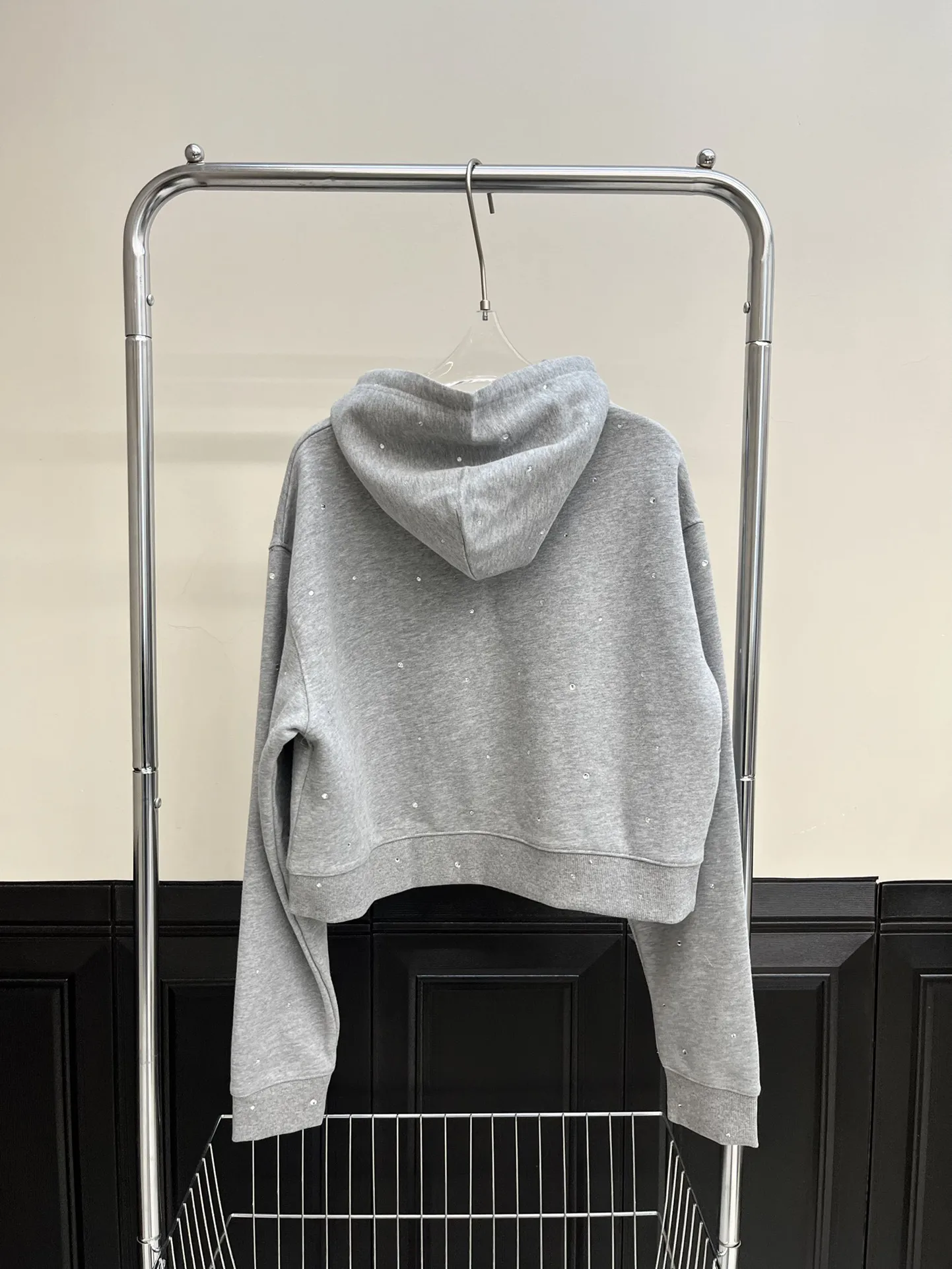 2024 new high-end series hooded sweatshirt with rhinestones Hooded hoodie Pure cotton comfort
2024 new high-end series hooded sweatshirt with rhinestones Hooded hoodie Pure cotton comfort