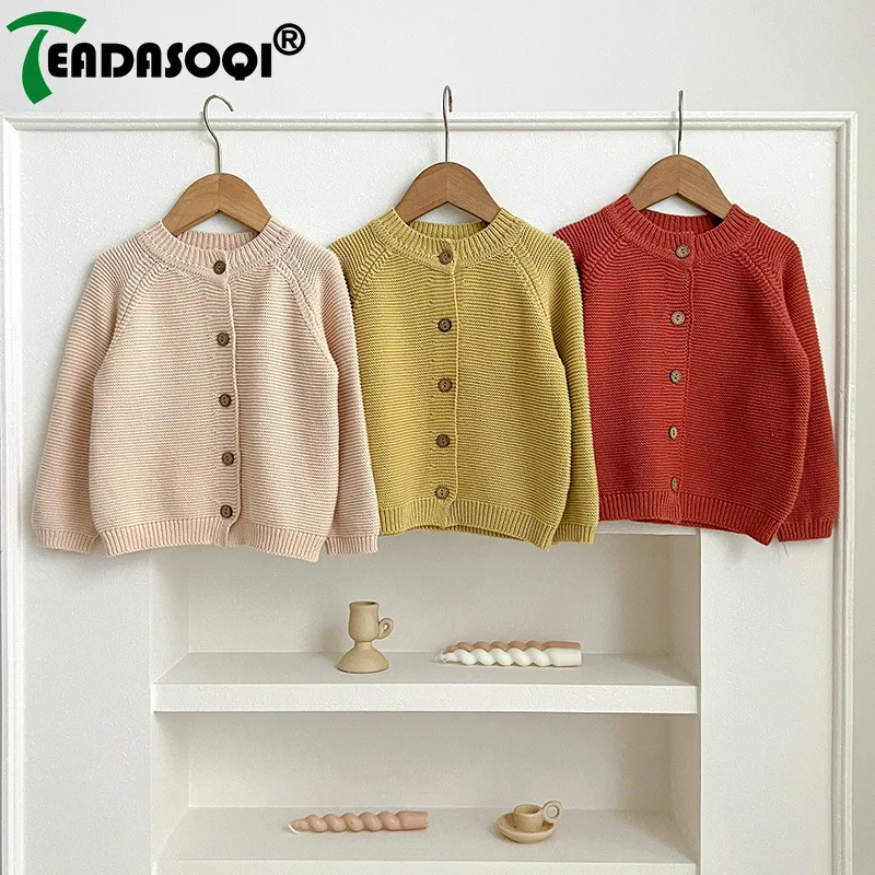Optimized Title: Solid Color Knitted Cardigan Sweater Coat for Baby Boys and Girls - 2023 Autumn Collection (0-24M)
Optimized Title: Solid Color Knitted Cardigan Sweater Coat for Baby Boys and Girls - 2023 Autumn Collection (0-24M)