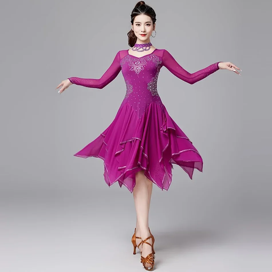 Long Sleeve Female Ballroom Tango Salsa Latin Dance Dress Women Performance Cha Cha Samba Rumba Clothing Competition Clothes
Long Sleeve Female Ballroom Tango Salsa Latin Dance Dress Women Performance Cha Cha Samba Rumba Clothing Competition Clothes