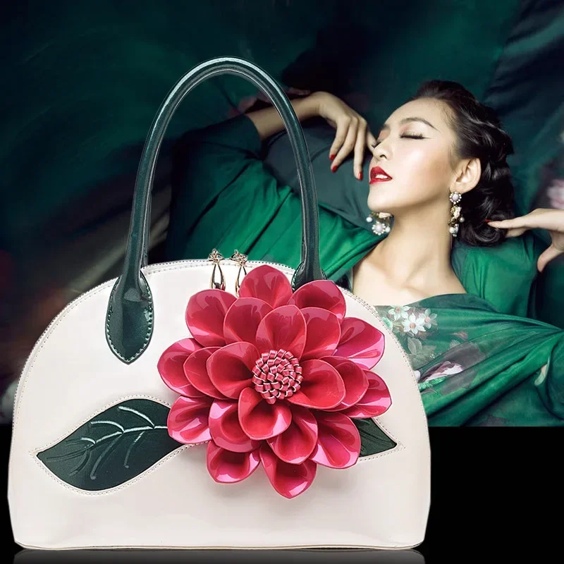 Women Fashion Patent Leather Waterproof Stereoscopic Flowers Shell Bag Tote Handbags ShoulderBag CrossbodyBag Dress Party Club
Women Fashion Patent Leather Waterproof Stereoscopic Flowers Shell Bag Tote Handbags ShoulderBag CrossbodyBag Dress Party Club