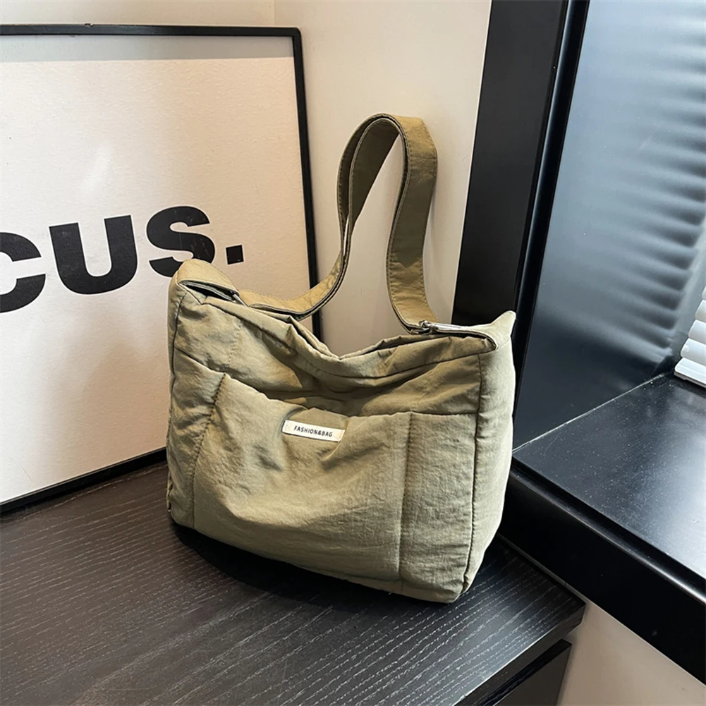 

Женская пуховая Сумка Хобо, нейлоновая мягкая сумка-мессенджер, универсальная дорожная сумка-тоут для работы, мягкая пышная сумка на плечо, легкая сумочка с подкладкой