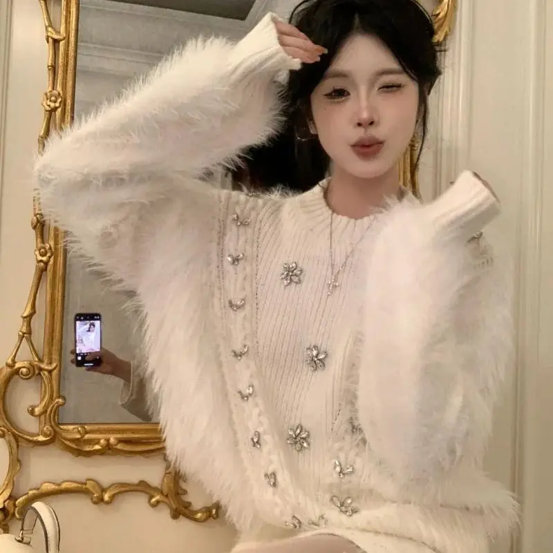 High Quality Luxury Diamonds Beading Sweater Autumn Winter Women's Soft Mink Cashmere Knitted Pullover Female Chic Tops Q955
High Quality Luxury Diamonds Beading Sweater Autumn Winter Women's Soft Mink Cashmere Knitted Pullover Female Chic Tops Q955