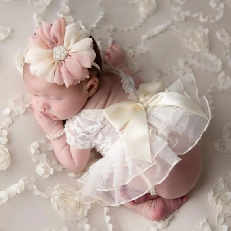 Baby Girl Lace Romper Princess Bowknot Dress Newborn Outfit Lace Tutu Skirt Photography Props Photography Clothing
Baby Girl Lace Romper Princess Bowknot Dress Newborn Outfit Lace Tutu Skirt Photography Props Photography Clothing