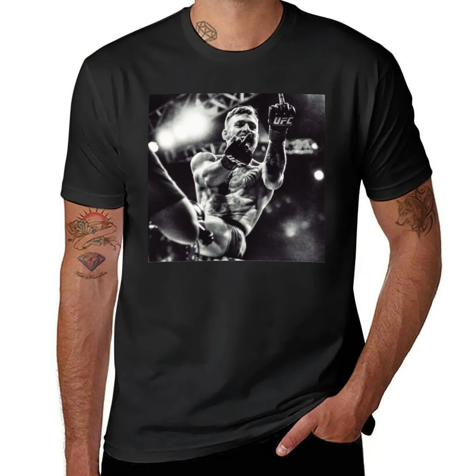 Conor McGregor Middle Finger - Notorious T-Shirt funnys heavyweights quick drying anime men workout shirt
Conor McGregor Middle Finger - Notorious T-Shirt funnys heavyweights quick drying anime men workout shirt