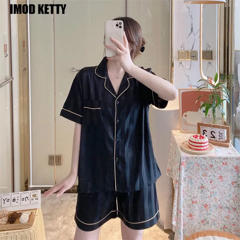 Summer Women New Soft Comfortable Pajamas Shirt Set Sleeve Short Sleeves+Shorts Sleeping Printing Women Silk Two Short Pieces
Summer Women New Soft Comfortable Pajamas Shirt Set Sleeve Short Sleeves+Shorts Sleeping Printing Women Silk Two Short Pieces