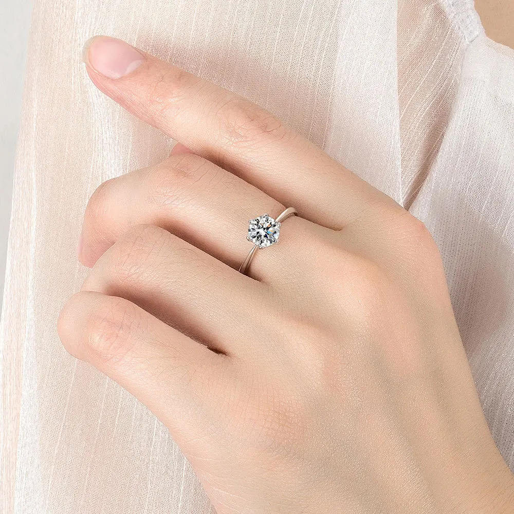 1 Piece 925 Sterling Silver18K Gold Plated 6-claw Cutting Surface Adjustable Ring Moissanite Women's Engagement Jewelry
1 Piece 925 Sterling Silver18K Gold Plated 6-claw Cutting Surface Adjustable Ring Moissanite Women's Engagement Jewelry