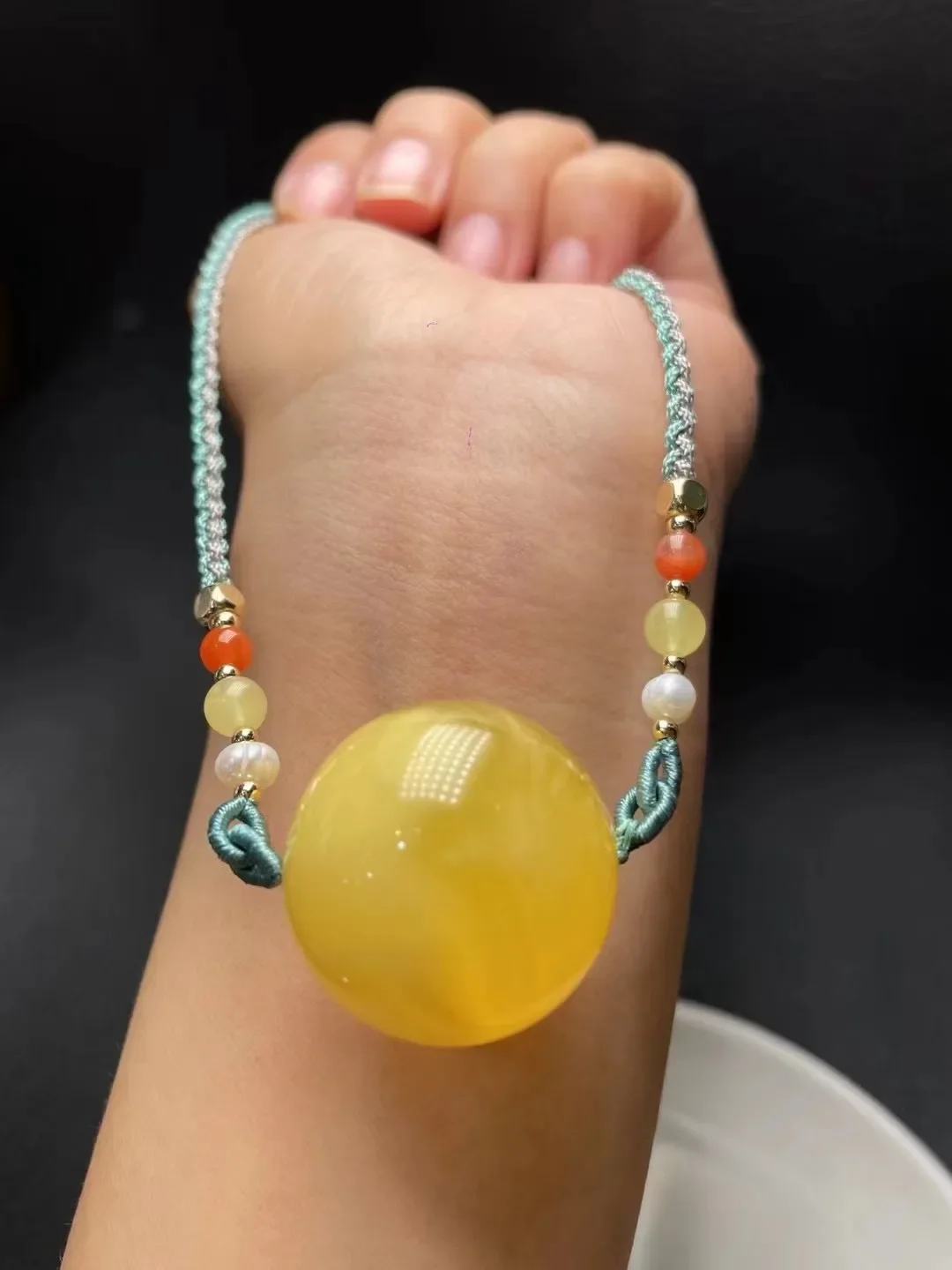 

Natural 100% real yellow amber round bead jade Necklace Pendant Women Charms Amulet Gifts For Ladies luxury Good Luck Gift