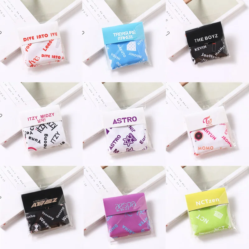 Kpop Group Idol Star Square Scarf Handkerchief Hand Towels Fashion Logo Name Printed Bandanas Handkerchief Fans Gift
Kpop Group Idol Star Square Scarf Handkerchief Hand Towels Fashion Logo Name Printed Bandanas Handkerchief Fans Gift