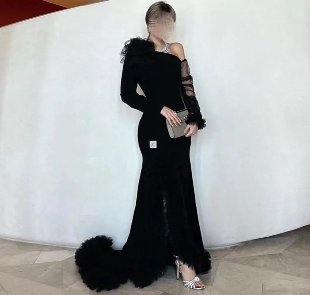 AGLEA فساتين مناسبة رسمية Black Dubai Women Wear Mermaid Ruffles Tulle Prom Dresses Long Sleeves Zipper Back Evening Party Gowns
AGLEA فساتين مناسبة رسمية Black Dubai Women Wear Mermaid Ruffles Tulle Prom Dresses Long Sleeves Zipper Back Evening Party Gowns
