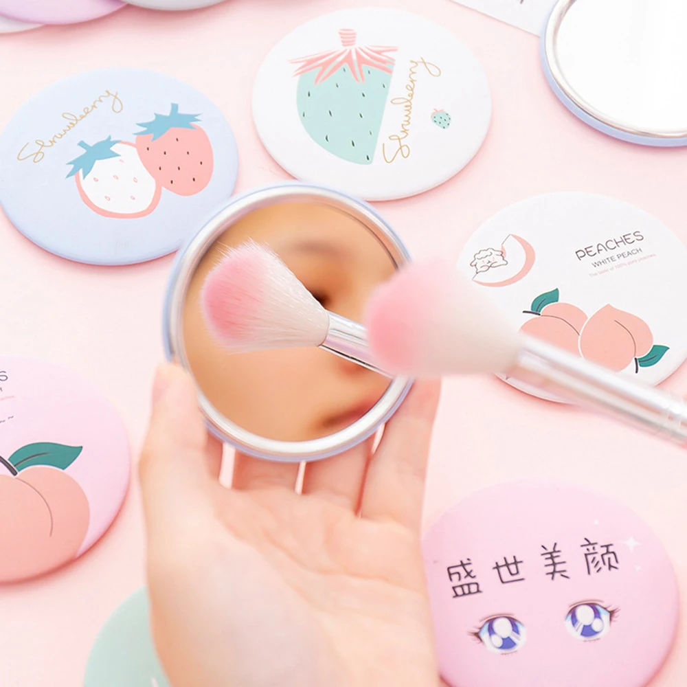 L379 Makeup Mirror Portable Hand Mini Make Up Mirror Travel Round Pocket Cosmetic Mirror Portable Beauty Makeup Tools Accessori
L379 Makeup Mirror Portable Hand Mini Make Up Mirror Travel Round Pocket Cosmetic Mirror Portable Beauty Makeup Tools Accessori