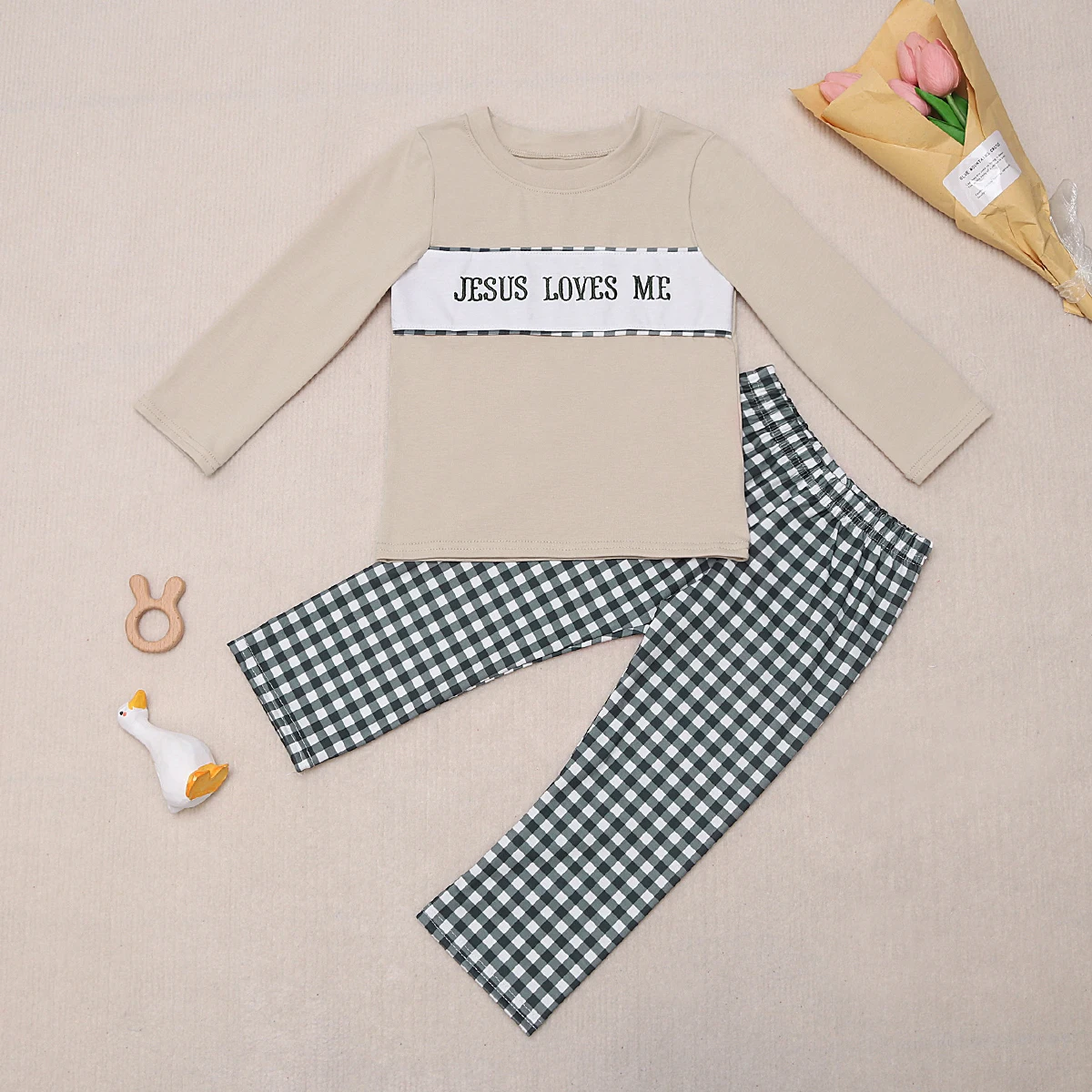 Jesus Loves Me Christams Boy Girl Pants Sets Customization Embrodiery Two Pieces Winter Thick Cotton Fabric Long Sleeve
Jesus Loves Me Christams Boy Girl Pants Sets Customization Embrodiery Two Pieces Winter Thick Cotton Fabric Long Sleeve