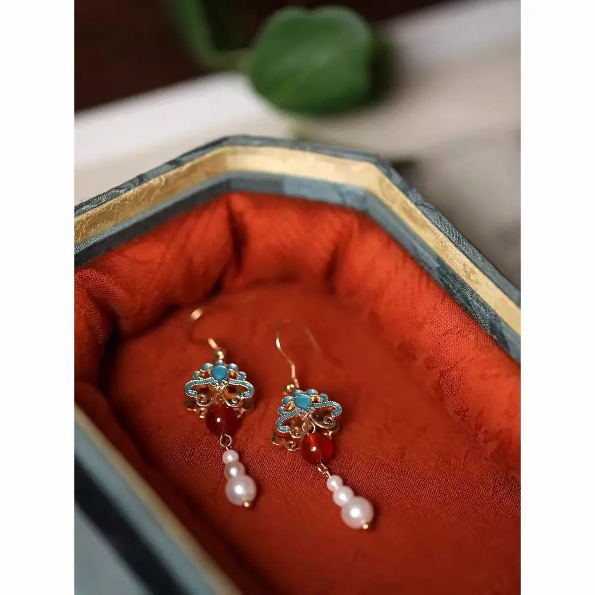 Vintage Pearl Long Earrings Women's 2024 New Chinese Style Burning Blue Butterfly Ear Clip Cheongsam Hanfu Accessories Trendy
Vintage Pearl Long Earrings Women's 2024 New Chinese Style Burning Blue Butterfly Ear Clip Cheongsam Hanfu Accessories Trendy