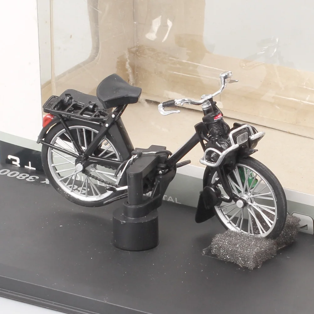 Миниатюрная модель мопеда Norev 1/18 Solex 3800 1966 50 куб. См, литые мотоциклетные автомобили, скутер, велосипед, игрушечные аналоговые черные 182065
Миниатюрная модель мопеда Norev 1/18 Solex 3800 1966 50 куб. См, литые мотоциклетные автомобили, скутер, велосипед, игрушечные аналоговые черные 182065