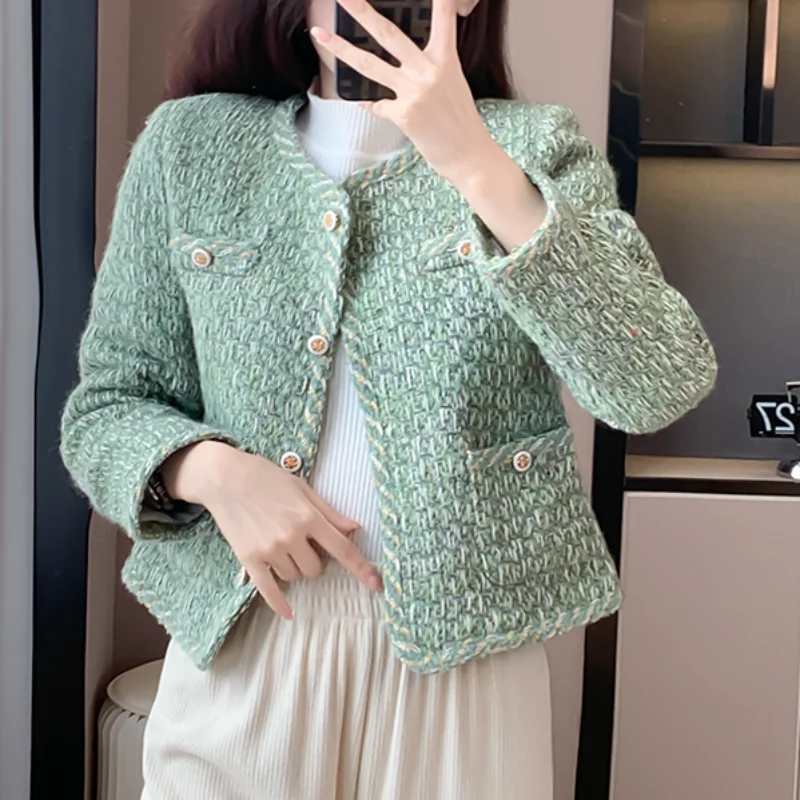 Green Small Fragrant Tweed Coat Women Spring New Simple Basic Round Neck Long Sleeve Casual Chic Fashion French Lady Short Coat
Green Small Fragrant Tweed Coat Women Spring New Simple Basic Round Neck Long Sleeve Casual Chic Fashion French Lady Short Coat