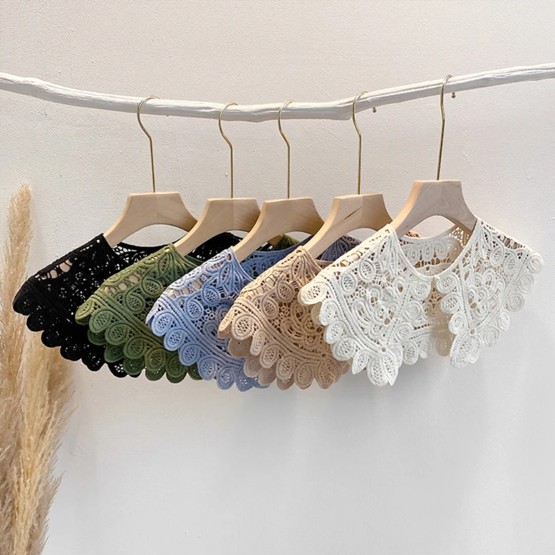 Women Hollow Out Crochet Fake Collar Floral Lace Solid Color Big Shawl Detachable Button Short Poncho Capelet
Women Hollow Out Crochet Fake Collar Floral Lace Solid Color Big Shawl Detachable Button Short Poncho Capelet