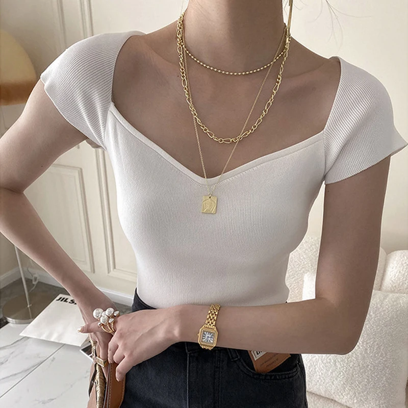 Design Sense Square Neck Niche Short-Sleeved T-shirt Fashion Female Ins Trendy Women's Solid Color Top Knitted Sweater
Design Sense Square Neck Niche Short-Sleeved T-shirt Fashion Female Ins Trendy Women's Solid Color Top Knitted Sweater