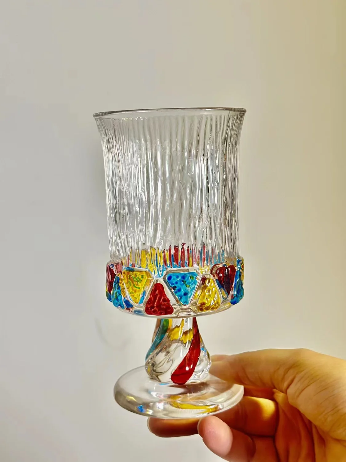 Nordic Palace Vintage Glass Champagne Cup Red Wine Cup Fruit Wine Cup Whiskey Cup Juice Cup Colored Embossed Wine Cup
Nordic Palace Vintage Glass Champagne Cup Red Wine Cup Fruit Wine Cup Whiskey Cup Juice Cup Colored Embossed Wine Cup