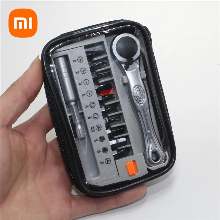 Xiaomi Portable Ratchet Screwdriver Bits Drill Set Adjustable Dismountable 1/4 Socket Ratchet Wrench Set 12in1 Screw Driver Tool
Xiaomi Portable Ratchet Screwdriver Bits Drill Set Adjustable Dismountable 1/4 Socket Ratchet Wrench Set 12in1 Screw Driver Tool