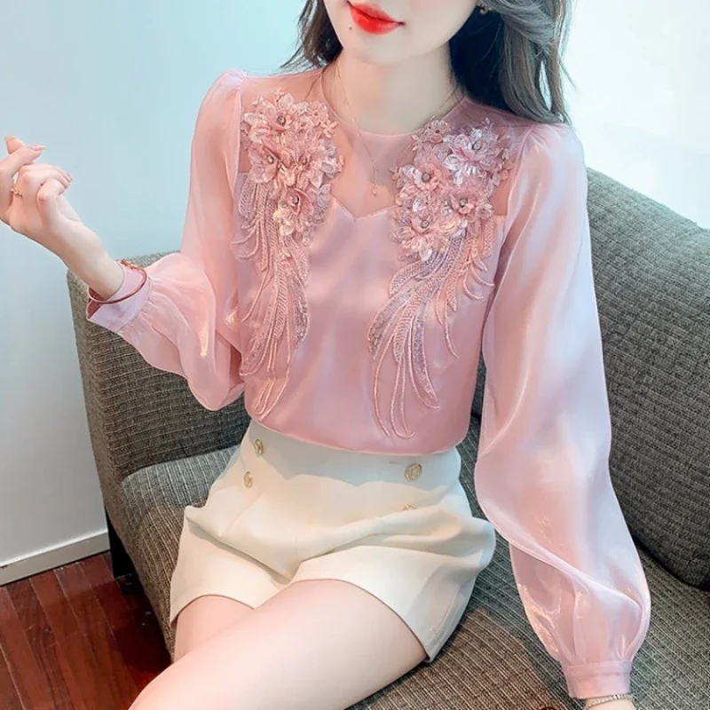 2022 New Spring Fall Women Embroidery Rhinestone Flower Full Sleeve Top Blouse , Woman Sweet Ladies Purple Luxury Tops Shirt
2022 New Spring Fall Women Embroidery Rhinestone Flower Full Sleeve Top Blouse , Woman Sweet Ladies Purple Luxury Tops Shirt