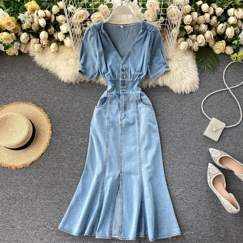 Vintage V-Neck Women Denim Dress Summer Short Sleeve Mermaid Dresses Female Slim Long Jean Slit Vestidos
Vintage V-Neck Women Denim Dress Summer Short Sleeve Mermaid Dresses Female Slim Long Jean Slit Vestidos