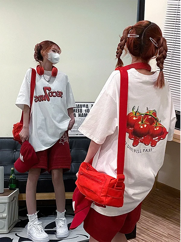 Summer new design niche American trendy brand loose OVERSIZE short-sleeved T-shirt for men and women same style ins versatile
Summer new design niche American trendy brand loose OVERSIZE short-sleeved T-shirt for men and women same style ins versatile