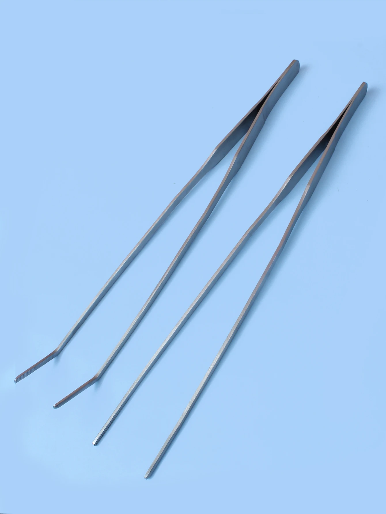 A set of 2 tweezers, aquatic scissors, stainless steel clips, algae scraper, fish tank landscaping tool set
A set of 2 tweezers, aquatic scissors, stainless steel clips, algae scraper, fish tank landscaping tool set