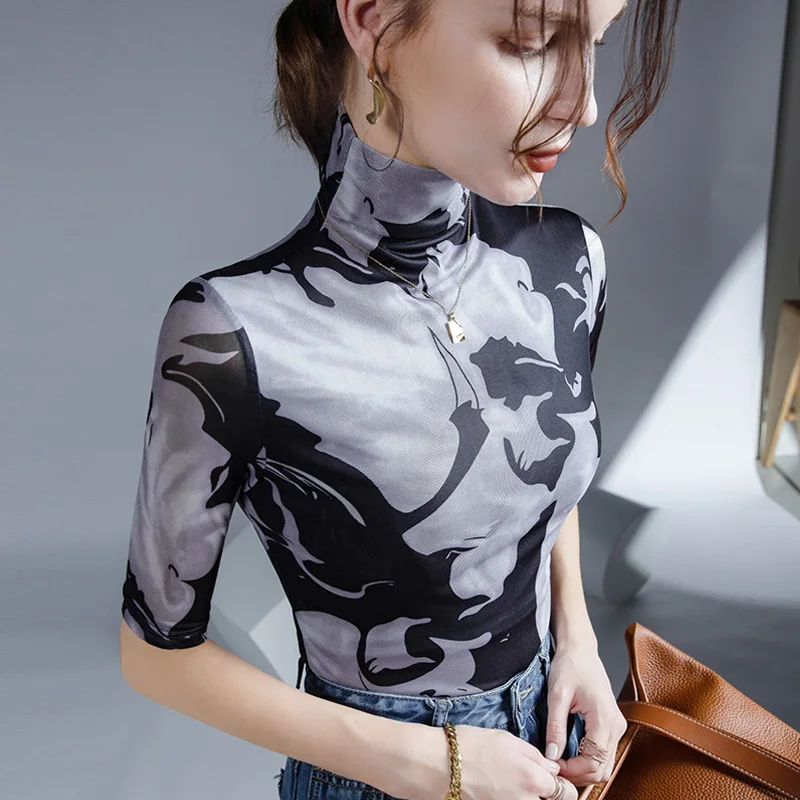 High Quality 2024 Women Tops Hollow Out T-shirt Female Clothing Spring Summer Sexy Crop Top Clothes Fashion Casual Blouse Y2k
High Quality 2024 Women Tops Hollow Out T-shirt Female Clothing Spring Summer Sexy Crop Top Clothes Fashion Casual Blouse Y2k