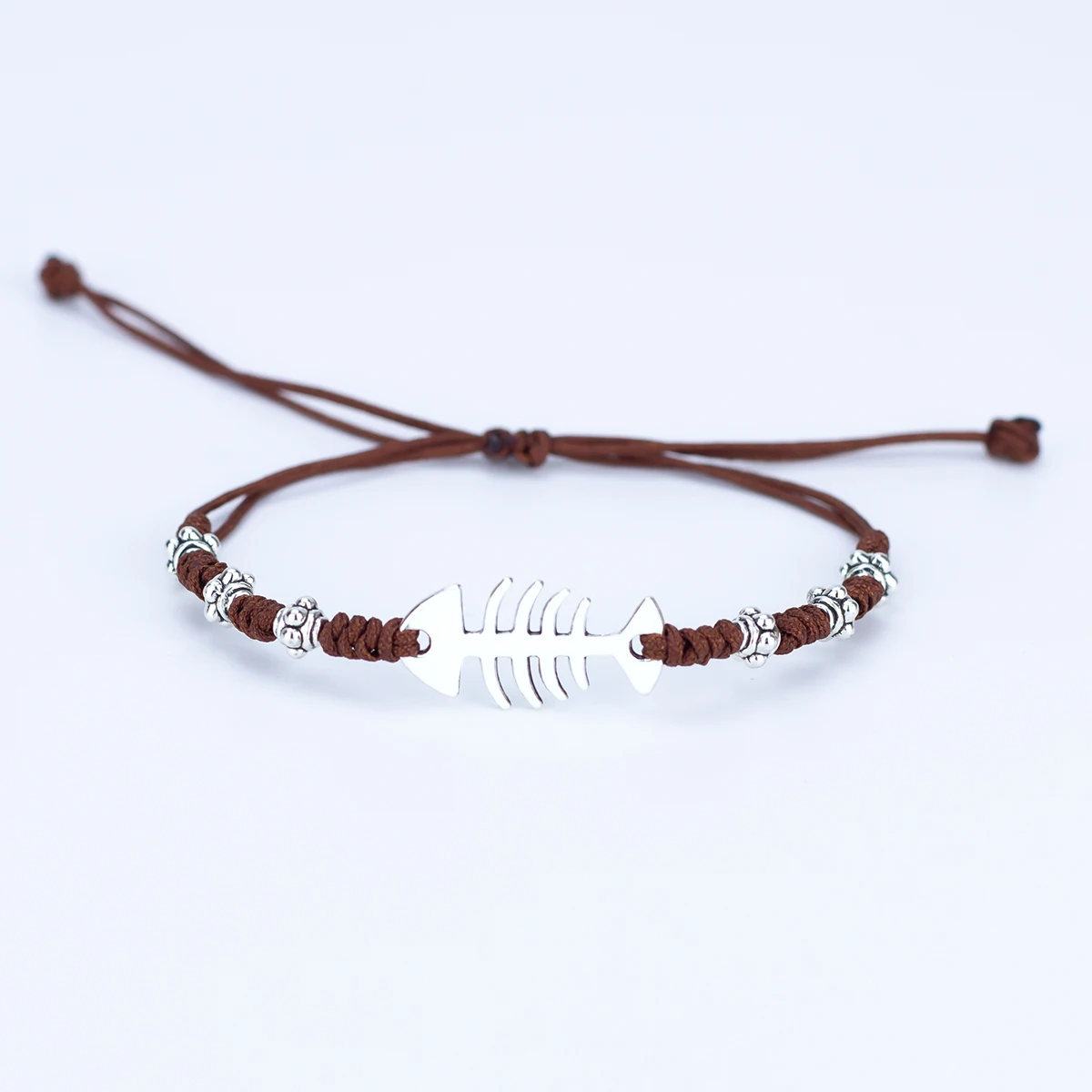 Alloy fish bone accessories braided rope bracelet customizable braided rope bracelet fashion jewelry
Alloy fish bone accessories braided rope bracelet customizable braided rope bracelet fashion jewelry