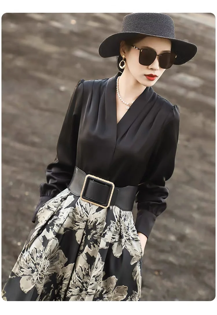 2023 Spring/Summer Fashion New Women's Clothing Lace up Fake Two Pieces V-neck Jacquard Dress 0822
2023 Spring/Summer Fashion New Women's Clothing Lace up Fake Two Pieces V-neck Jacquard Dress 0822