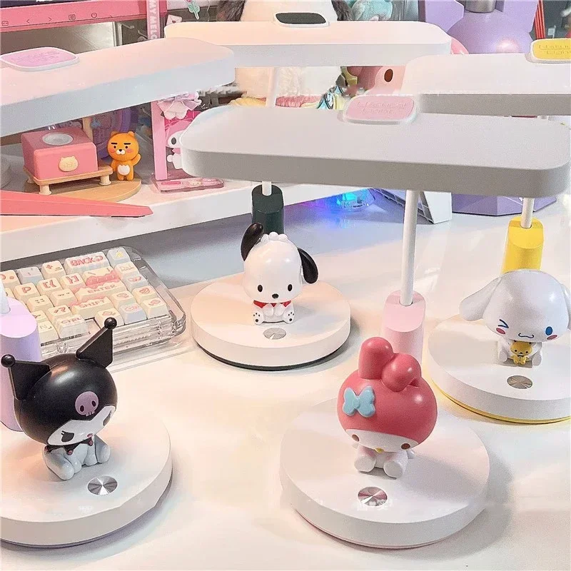 Kawaii Sanrio Hello Kitty LED Desk Lamp Student Cinnamoroll Kuromi Bedside Eye Protection Night Light Girl Bedroom Touch Light
Kawaii Sanrio Hello Kitty LED Desk Lamp Student Cinnamoroll Kuromi Bedside Eye Protection Night Light Girl Bedroom Touch Light