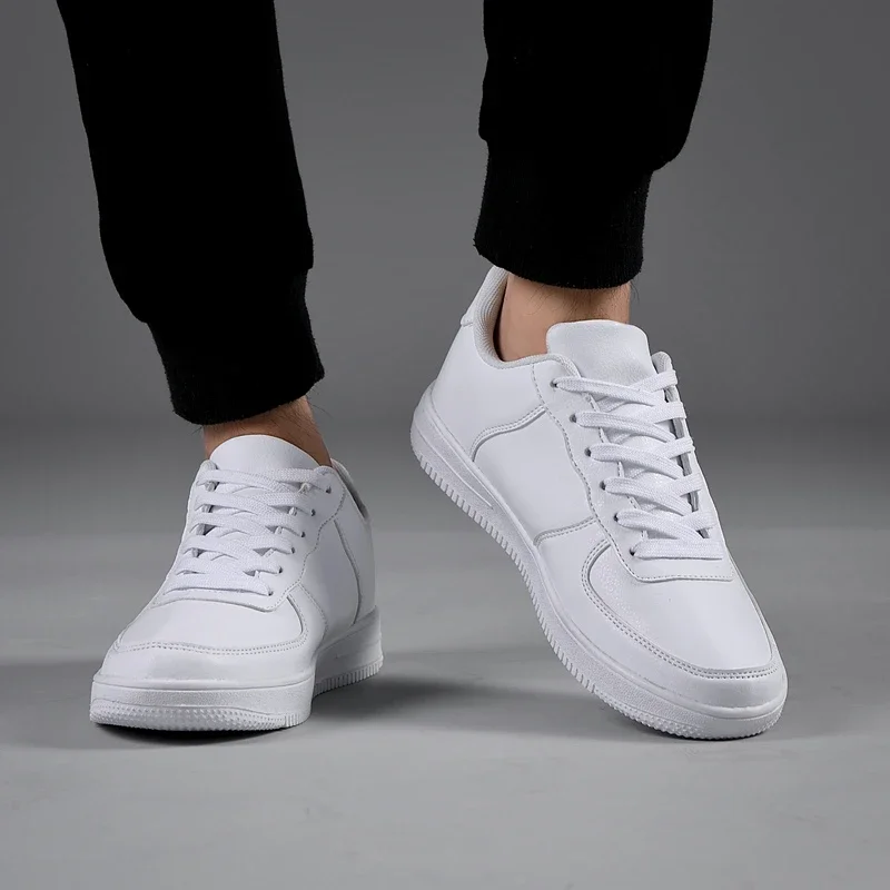 Men's Sneakers 2021 Comfortable Light Casual Shoes for Men Breathable Black Men Skateboard Shoes Big Size Tenis Masculino
Men's Sneakers 2021 Comfortable Light Casual Shoes for Men Breathable Black Men Skateboard Shoes Big Size Tenis Masculino