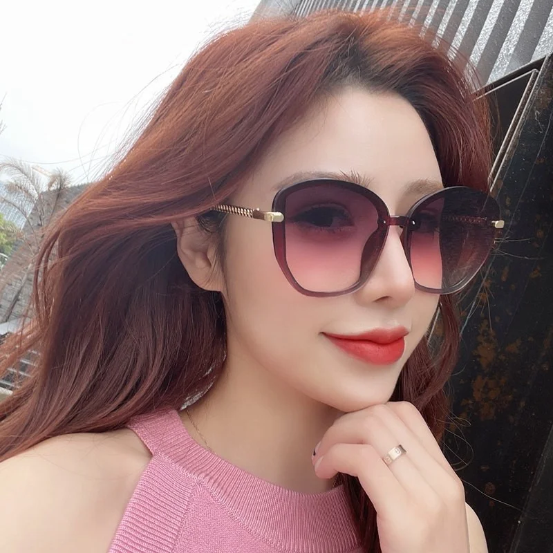 

2022 new sunglasses female sunshade Korean version frameless live broadcast with goods Tiktok popular online in fashion