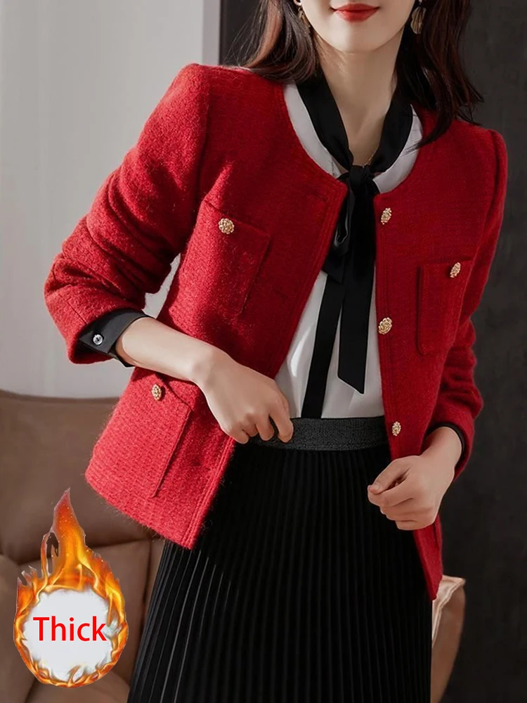Zoki Elegant Christmas Red Tweed Jacket Women Winter Thick Warm Sweet Coat French Vintage Long Sleeve Design Female Casual Tops
Zoki Elegant Christmas Red Tweed Jacket Women Winter Thick Warm Sweet Coat French Vintage Long Sleeve Design Female Casual Tops