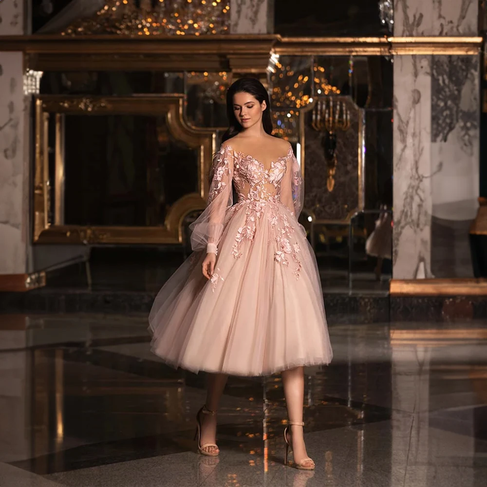 Off the Shoulder Flower Accents Long Puff Sleeve Formal Prom Dress for Women Tea-Length A-line Tulle Puffy Evening Party Gown
Off the Shoulder Flower Accents Long Puff Sleeve Formal Prom Dress for Women Tea-Length A-line Tulle Puffy Evening Party Gown