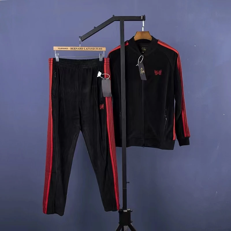 Red Stripe Needles Jackets High Quality Butterfly Embroidery Coat Sportswear Hip Hop Men Women Loose Casual Zipper Sweatshirts
Red Stripe Needles Jackets High Quality Butterfly Embroidery Coat Sportswear Hip Hop Men Women Loose Casual Zipper Sweatshirts