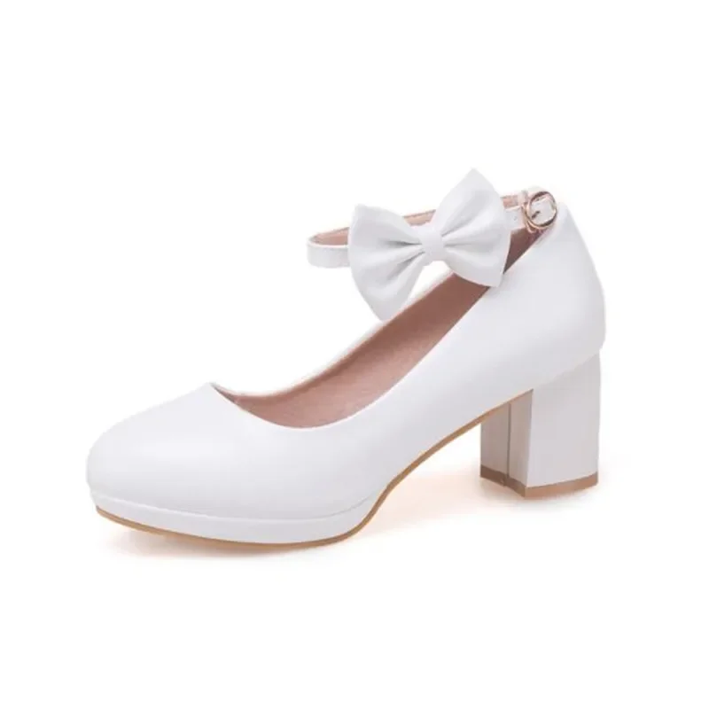Autumn New Bow Knot Thick Heels Round Toe Ladies Princess Shoes Children's Solid Color Anti slip Breathable Small Leather Shoes
Autumn New Bow Knot Thick Heels Round Toe Ladies Princess Shoes Children's Solid Color Anti slip Breathable Small Leather Shoes