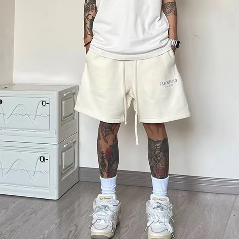 2023 New High Street American Fashion White Shorts Men Summer Streetwear Hip Hop Loose Male Gym Sweatpants Unisex Casual Shorts
2023 New High Street American Fashion White Shorts Men Summer Streetwear Hip Hop Loose Male Gym Sweatpants Unisex Casual Shorts