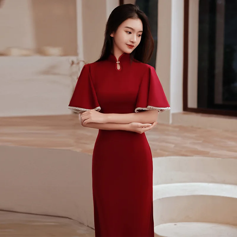 

New Chinese Style Qipao Burgundy Satin Cheongsam Women Elegant Evening Banquet Gown Plus Size Vestidos Tassels Dresses