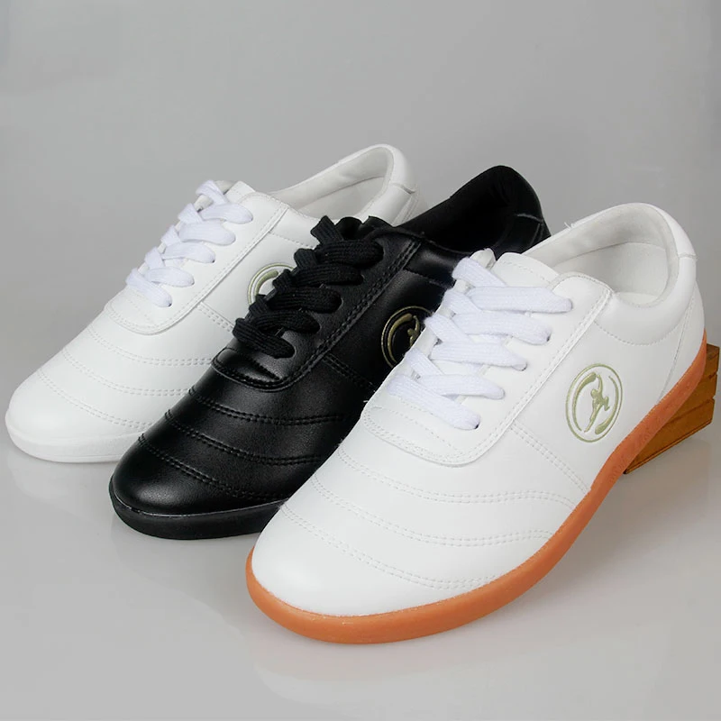 Men-made Leather Kung Fu Tai Chi Shoes Martial Art Shoes Sneakers Wear Unisex Free Flexible Men Women 2022
Men-made Leather Kung Fu Tai Chi Shoes Martial Art Shoes Sneakers Wear Unisex Free Flexible Men Women 2022