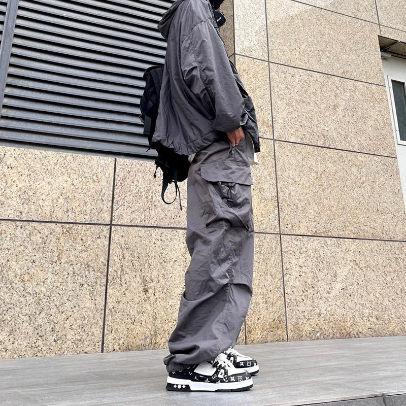 

Elastic Waist Big Pocket Cargo Pants Men Streetwear Spring Autumn Wide Leg Joggers Solid Color Oversize Baggy Pants Women