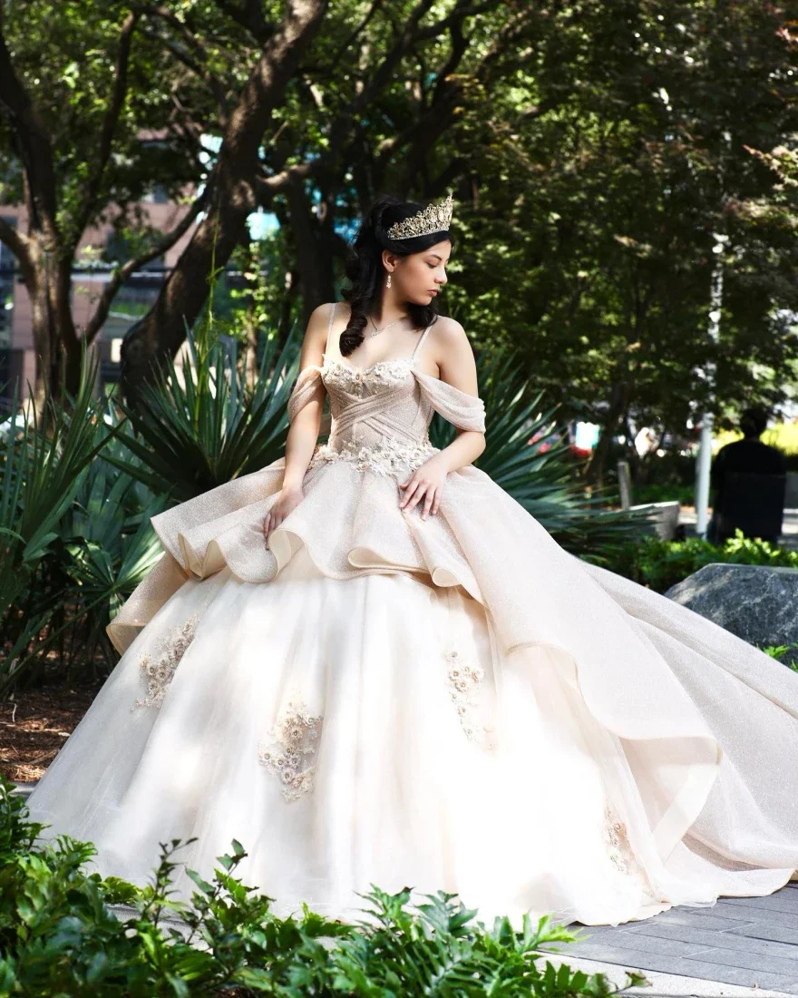 

Бальное платье цвета шампанского 2024, платье принцессы на тонких бретельках с аппликацией из бисера, мексиканское платье на день рождения 16, официальное платье