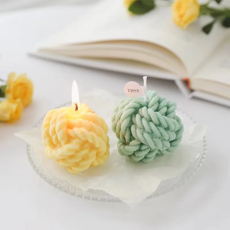 Spot Creative DIY Handmade Aromatherapy Small Woolen Candle with Hand Gift Gift Box Photo props Small Woolen Candle
Spot Creative DIY Handmade Aromatherapy Small Woolen Candle with Hand Gift Gift Box Photo props Small Woolen Candle