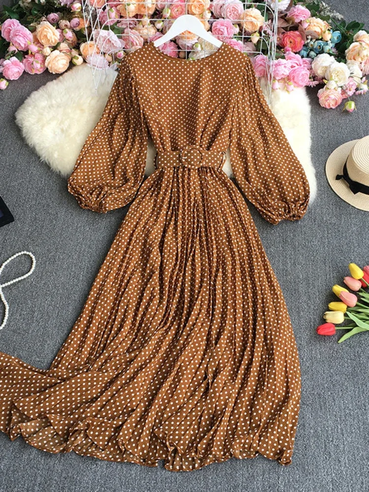 Women Pleated Party Dress Women Vintage Polka Dot Long Sleeve Chiffon Midi Dresses Ladies Eleagnt Long Dress Vestidos Mujer 
Women Pleated Party Dress Women Vintage Polka Dot Long Sleeve Chiffon Midi Dresses Ladies Eleagnt Long Dress Vestidos Mujer