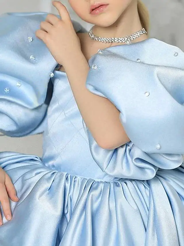 Blue Flower Girls Dresses Elegant Princess Satin Ball Gown For Kids Birthday Party Dress Simple Short First Communion Dress 2022
Blue Flower Girls Dresses Elegant Princess Satin Ball Gown For Kids Birthday Party Dress Simple Short First Communion Dress 2022